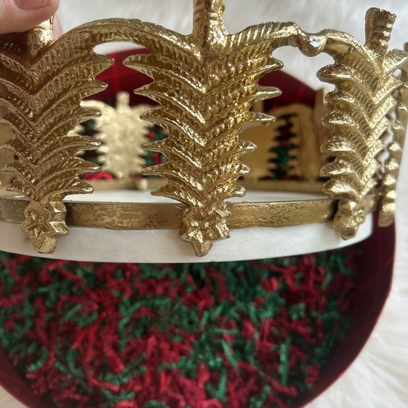 New! Marble and Gold toned Holiday Tree serving tray - Picture 4 of 5